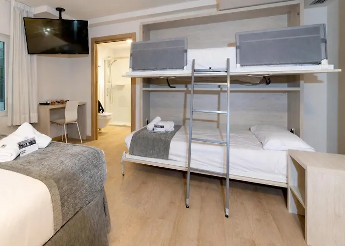 Atotxa Guest house 4*